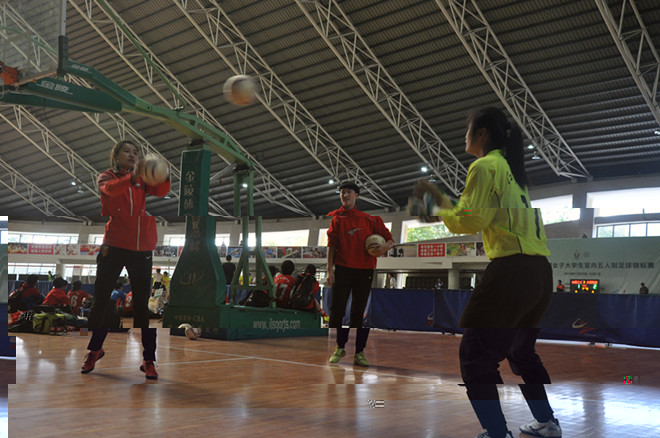 我校女足參加中國大學生女子室内五人制足球錦标賽榮獲超級組第五名